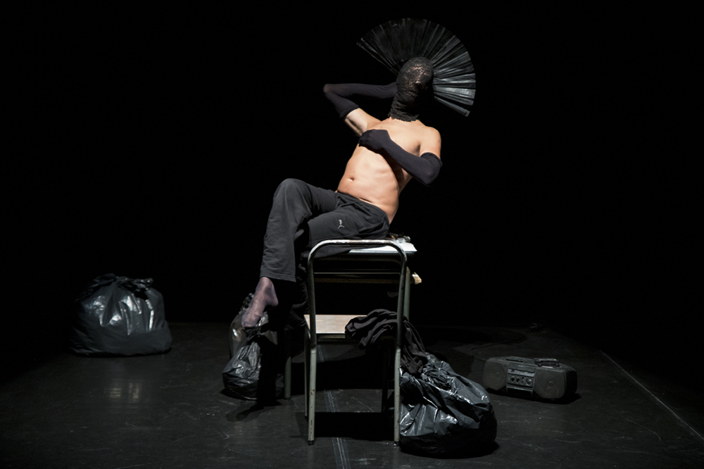 Giovanni !... en attendant la bombe