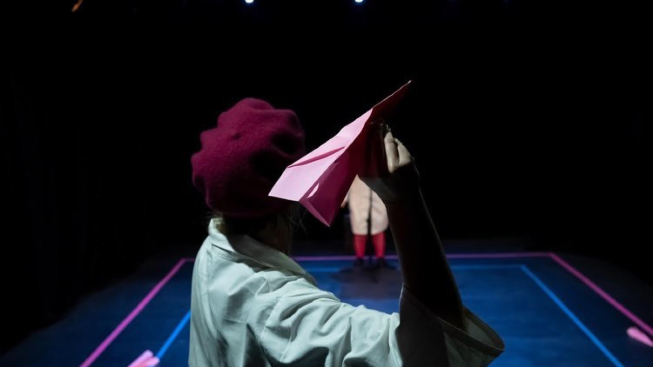 Demain Is Presque Dead