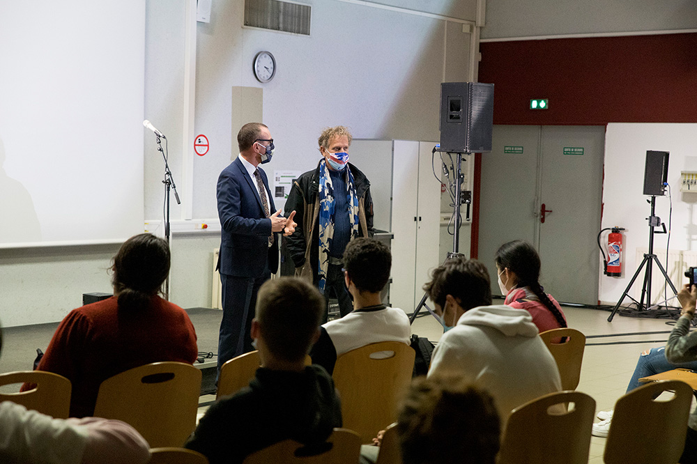 Les Naufragés au Lycée Dumont d’Urville
