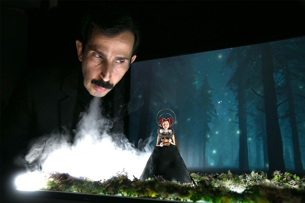 La petite dans la forêt profonde