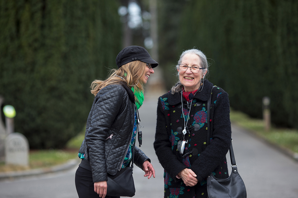 Au Milieu d'un Lac de Perles