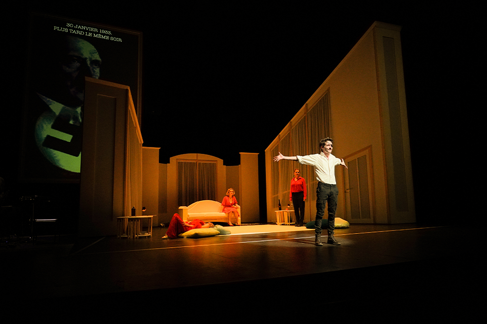 A Bright Room Called Day