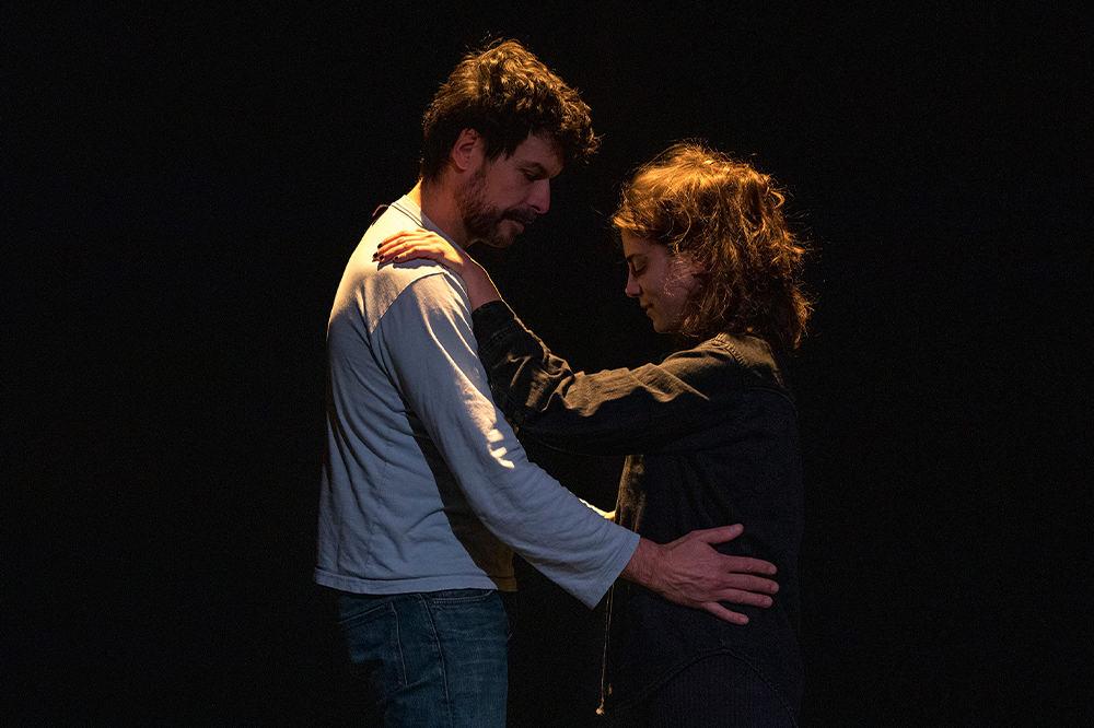 Il faudra que tu m’aimes le jour où j’aimerai pour la première fois sans toi